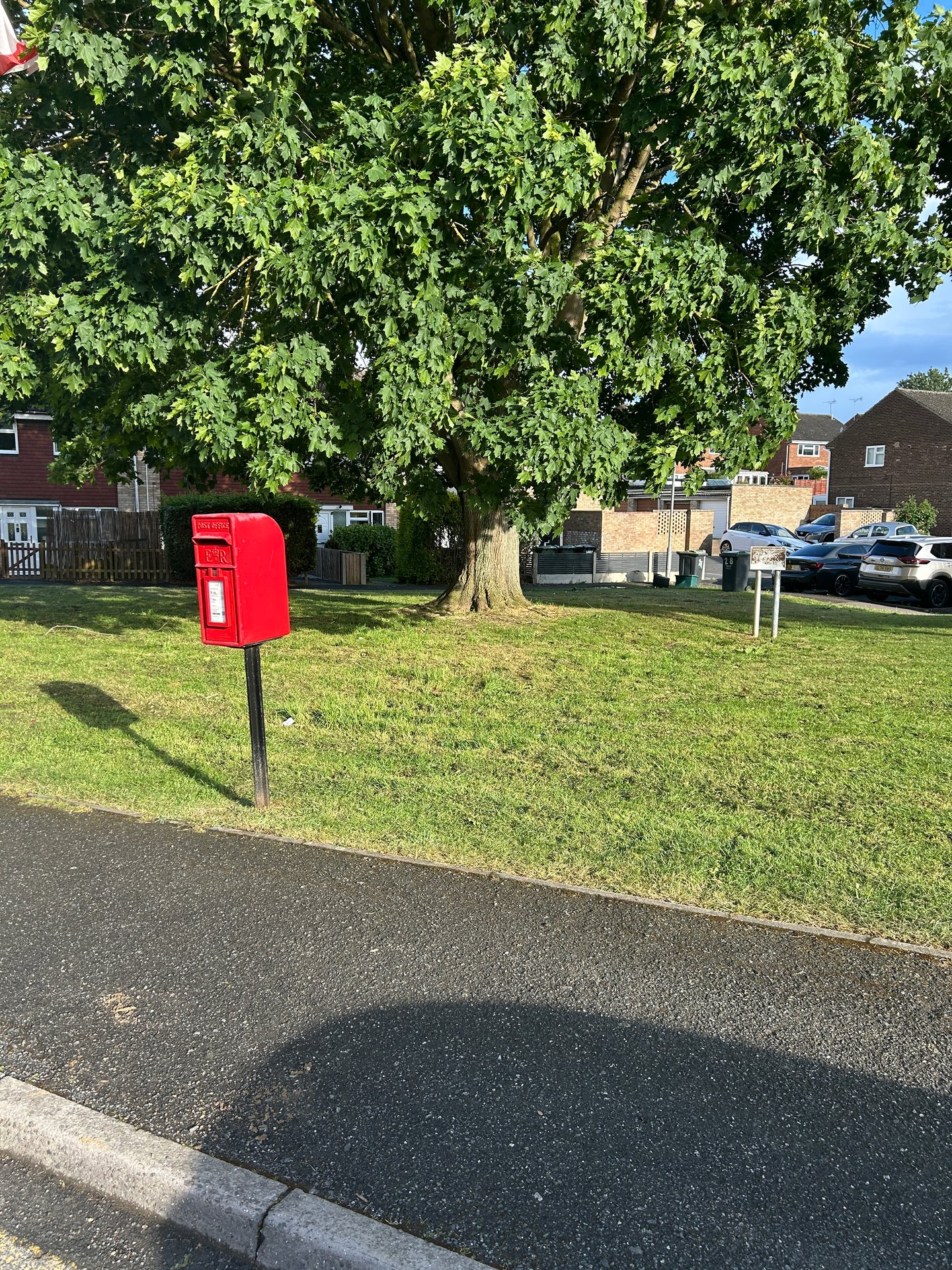St. Benedict Road, Ham Hill photo 3