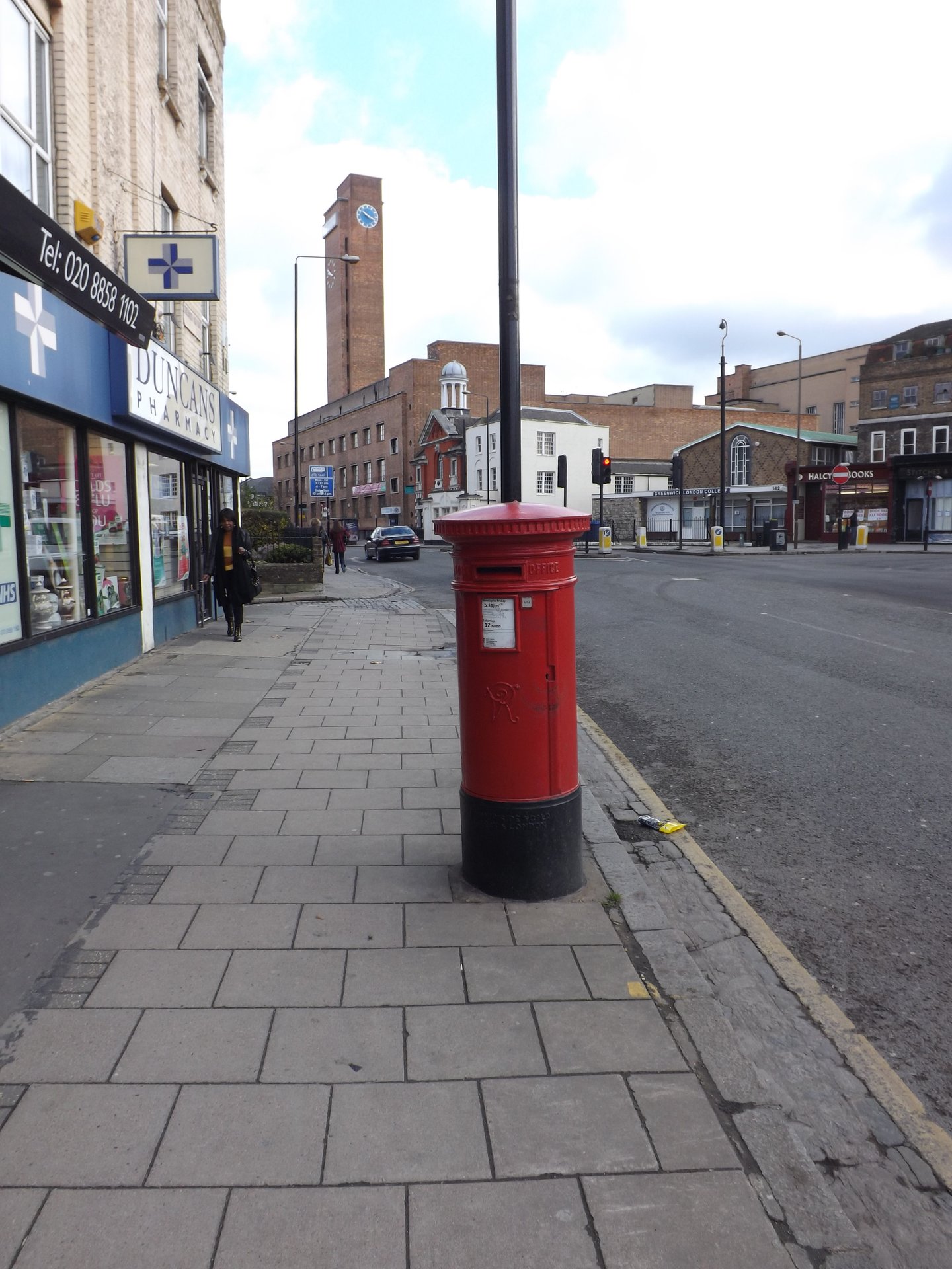 Greenwich High Road, Greater London photo 5