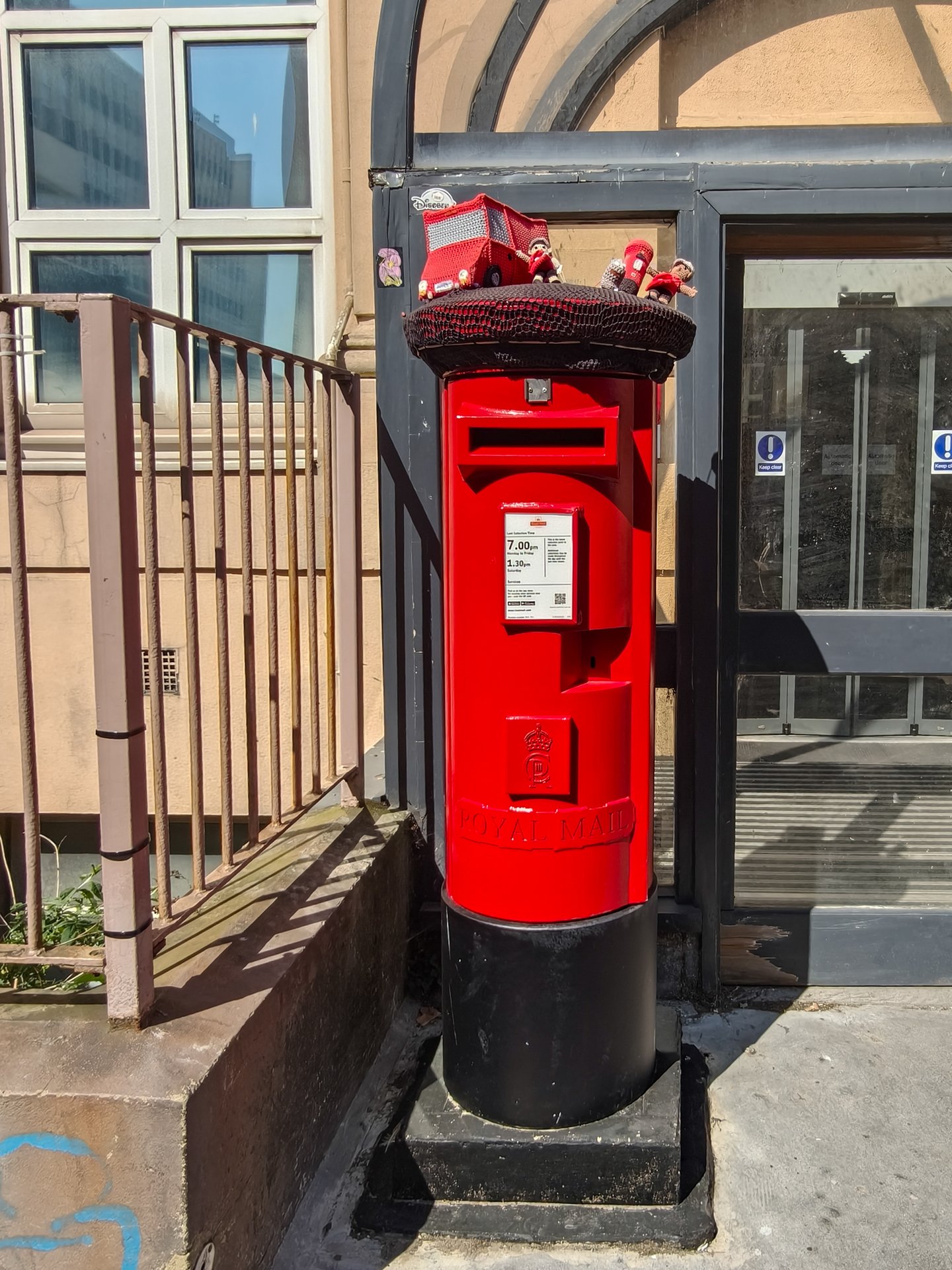 North Road, Hove, King Charles III
