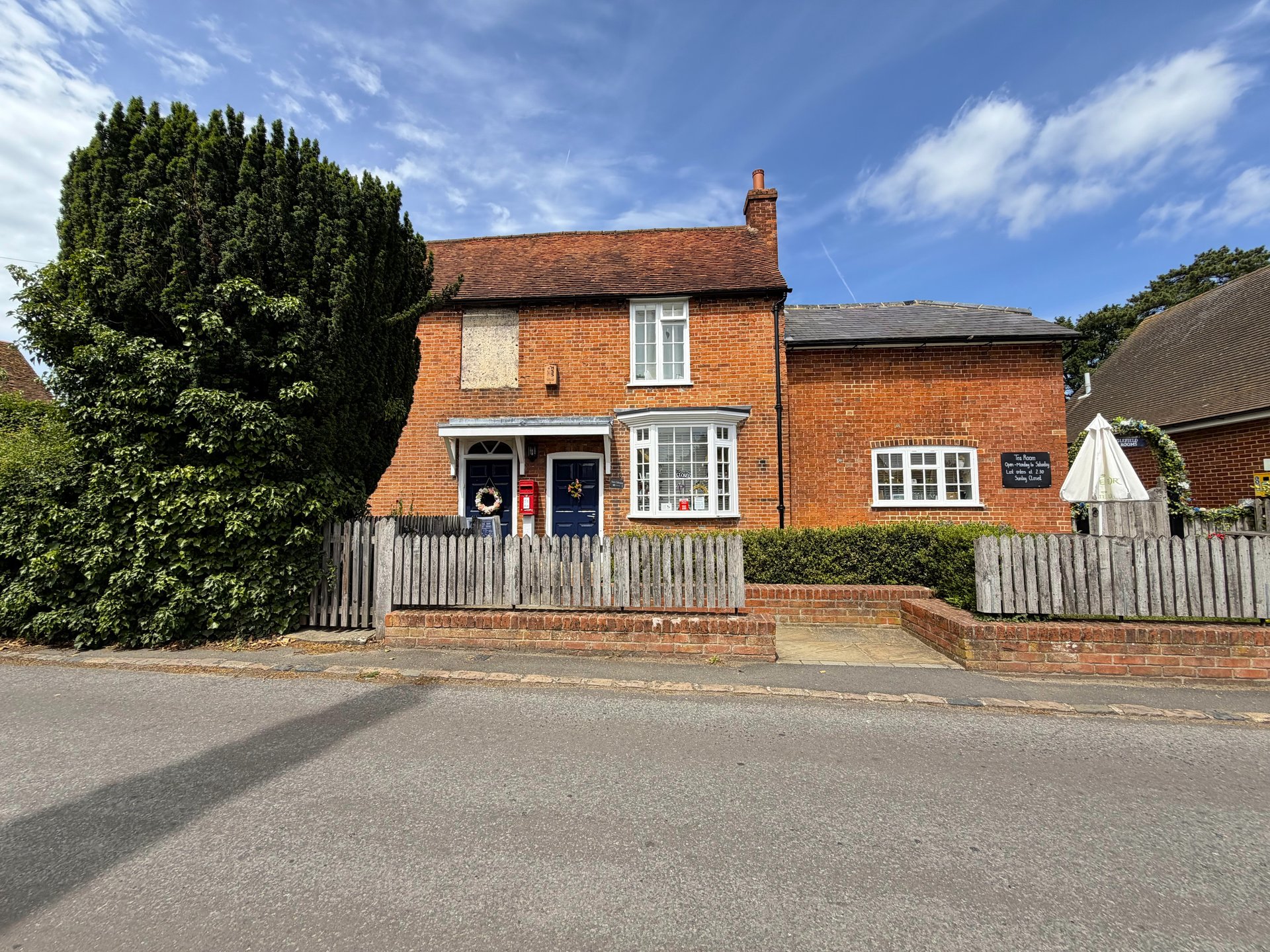 The Street, Englefield photo 2