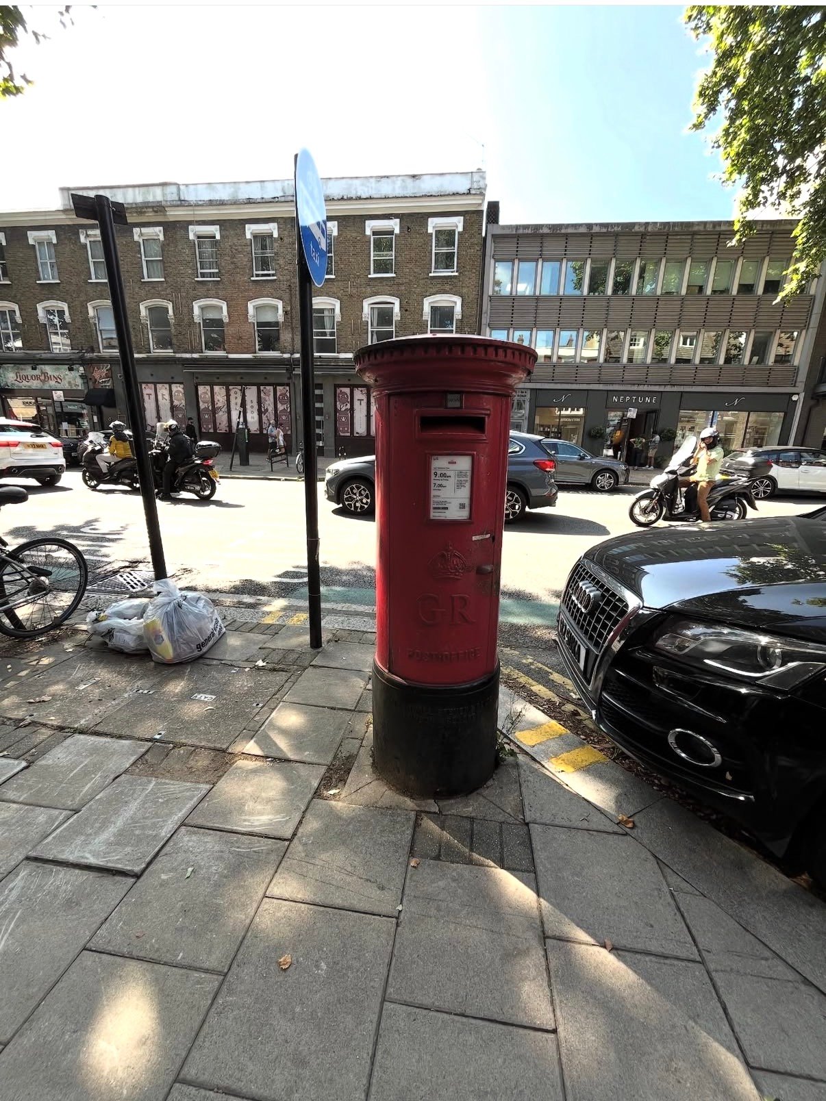 Chiswick High Road, Greater London, King George V