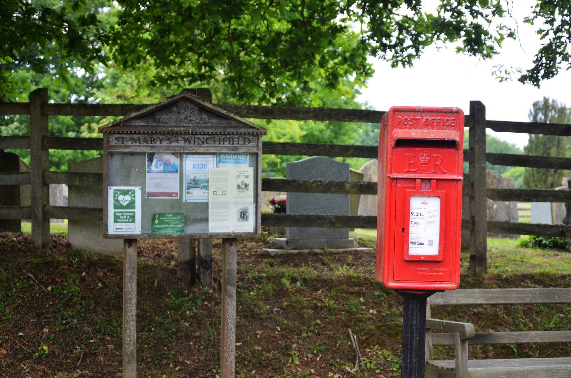 Bagwell Lane, Winchfield, Queen Elizabeth II