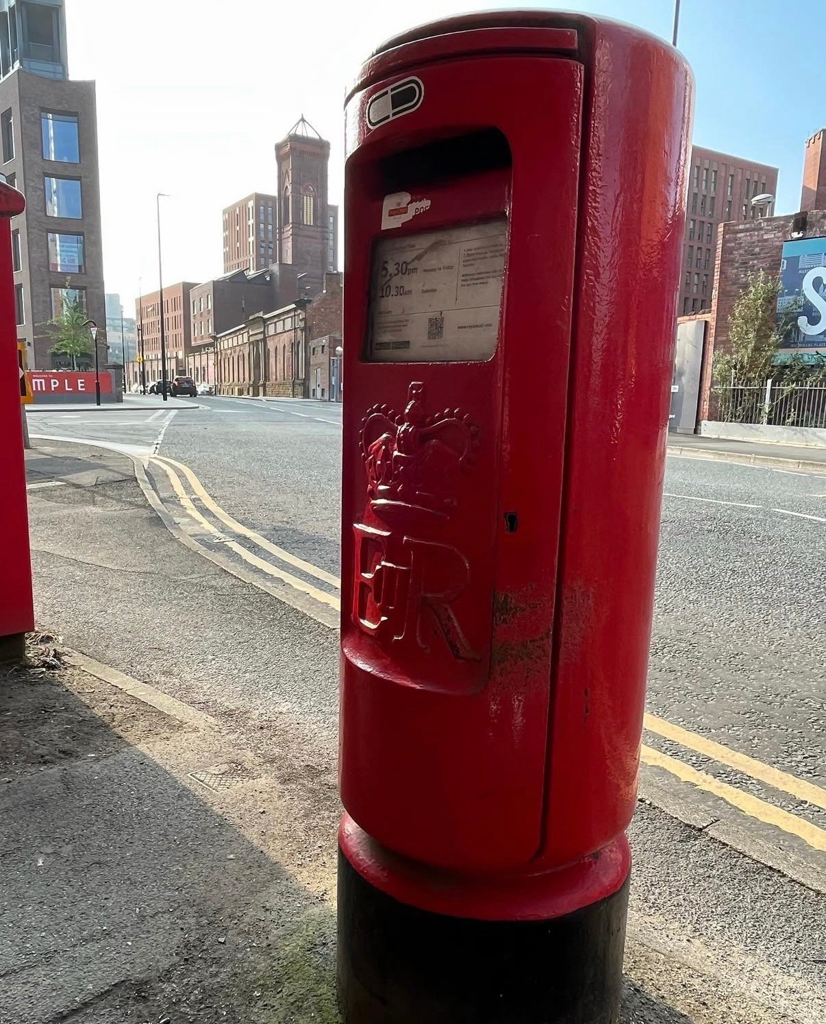 Water Lane, Leeds, Queen Elizabeth II