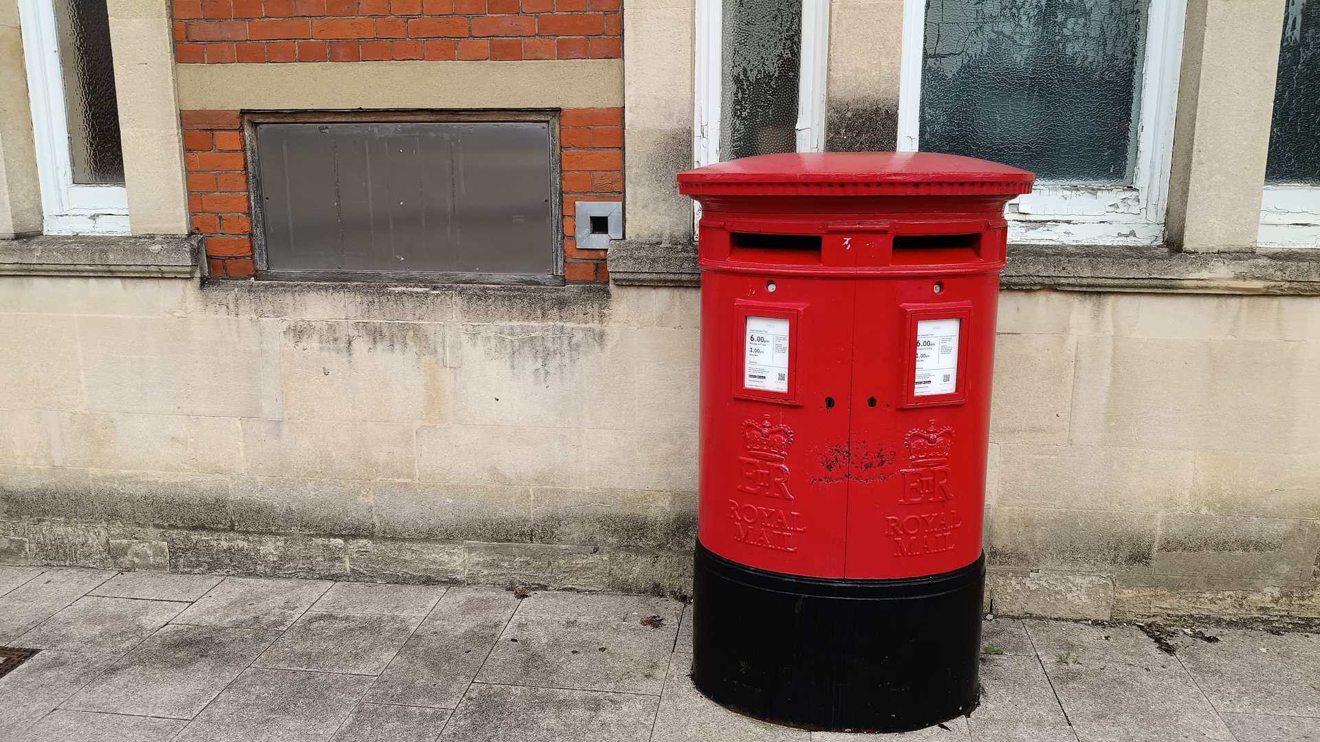 Bridge Street, Andover photo 2