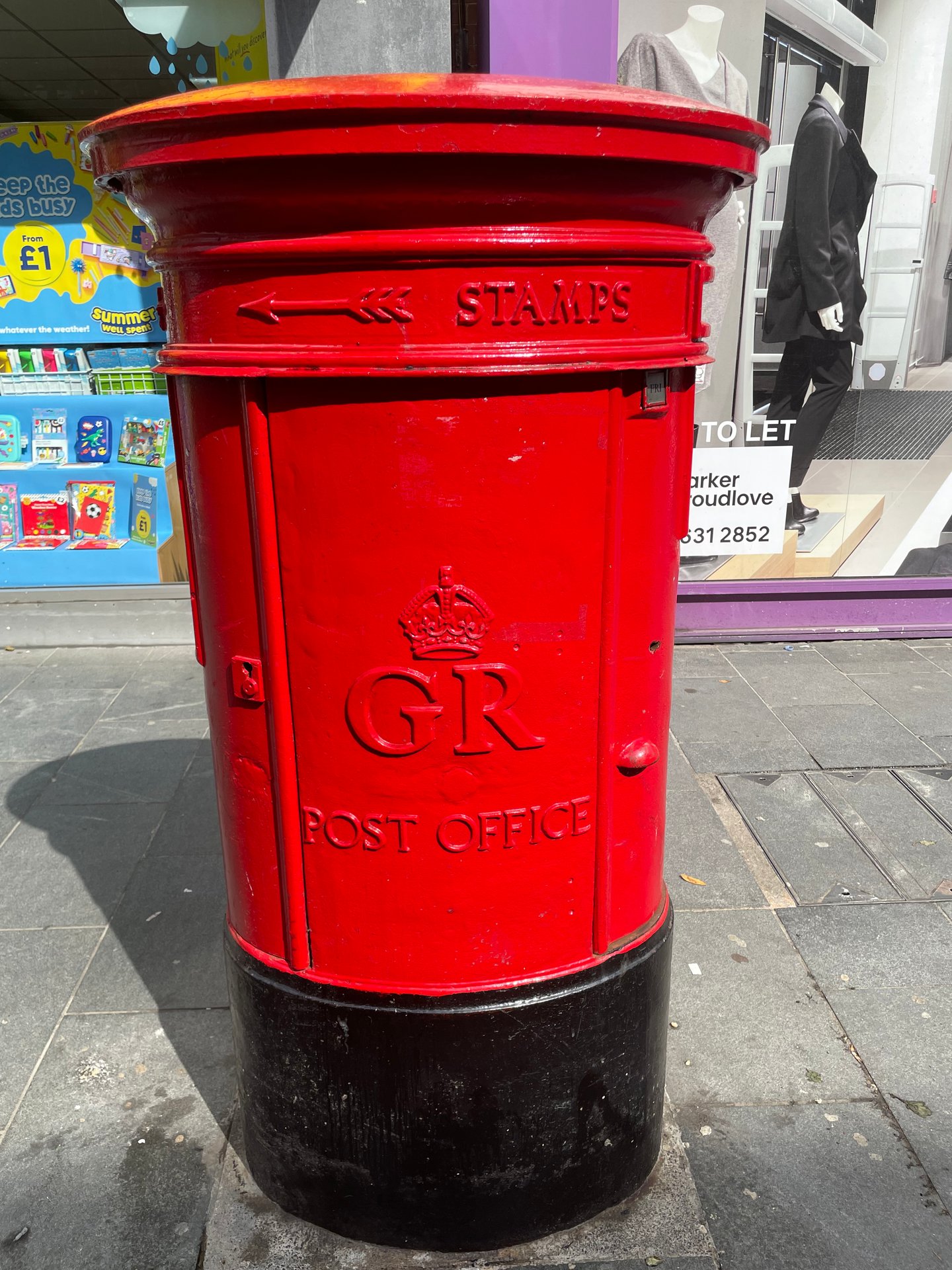 Wall Street, Vauxhall photo 3