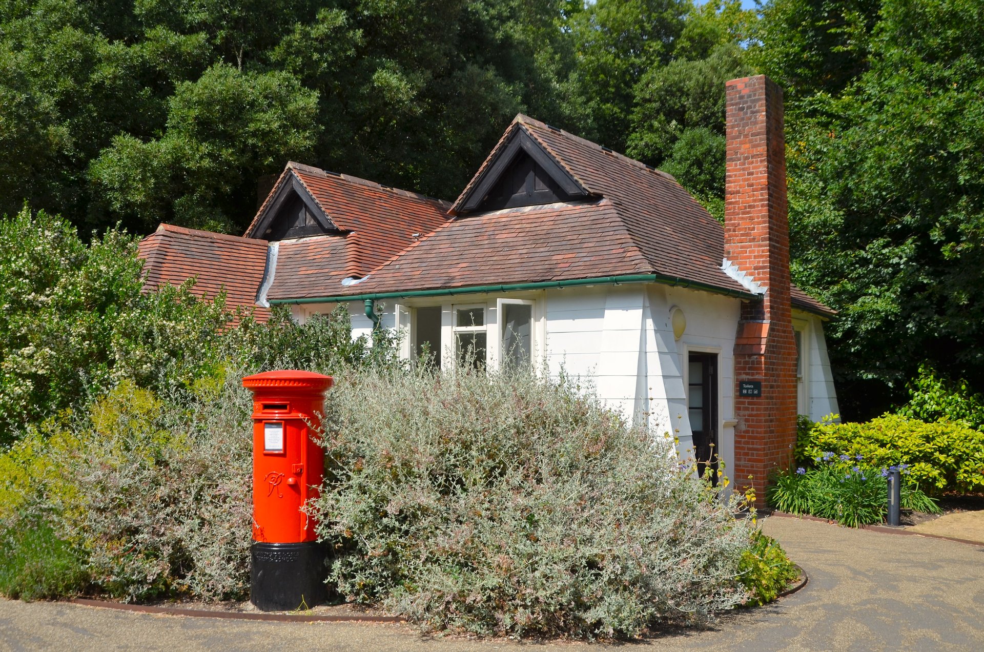 Barton Road, East Cowes, Queen Victoria