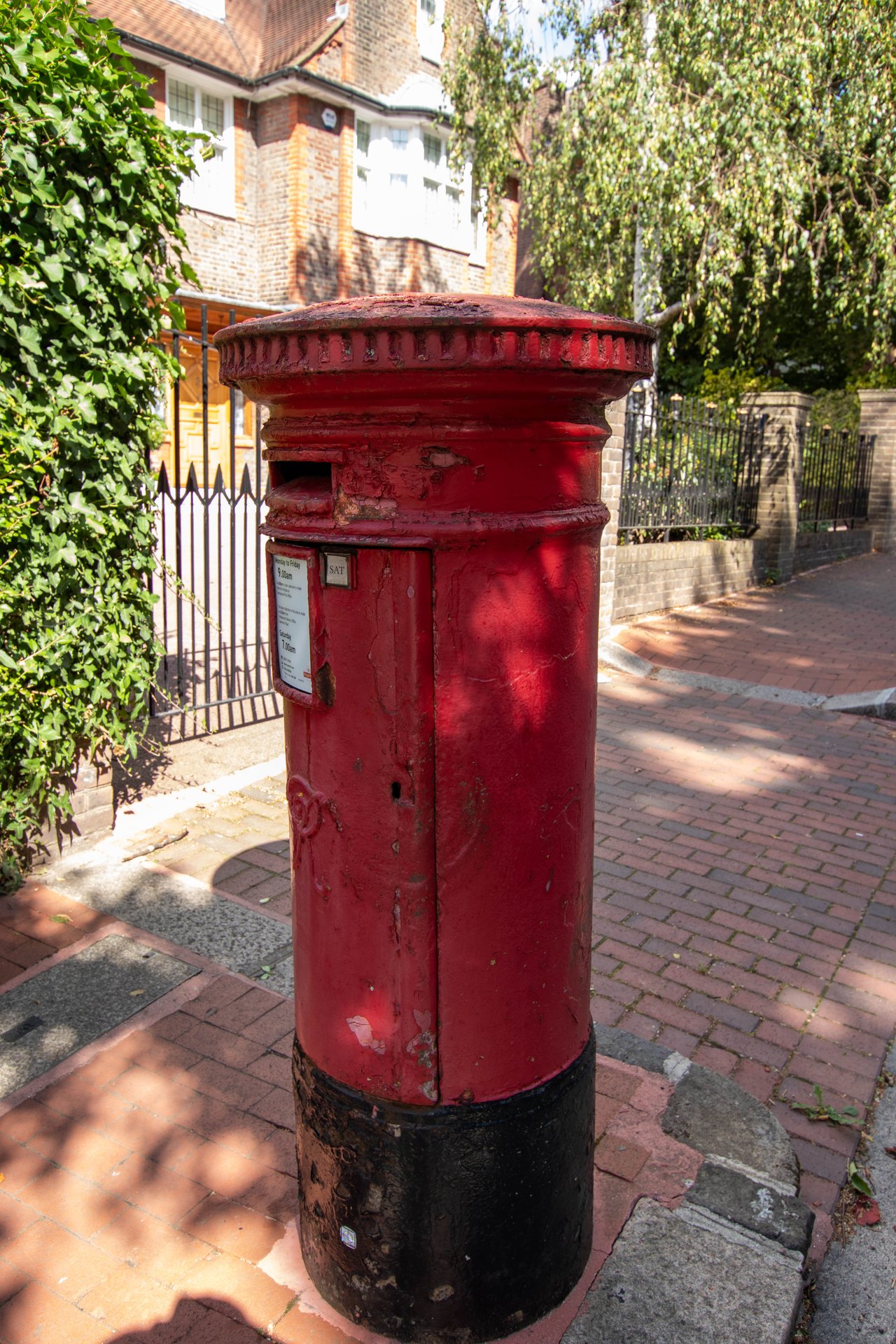 Redington Road, Greater London photo 4