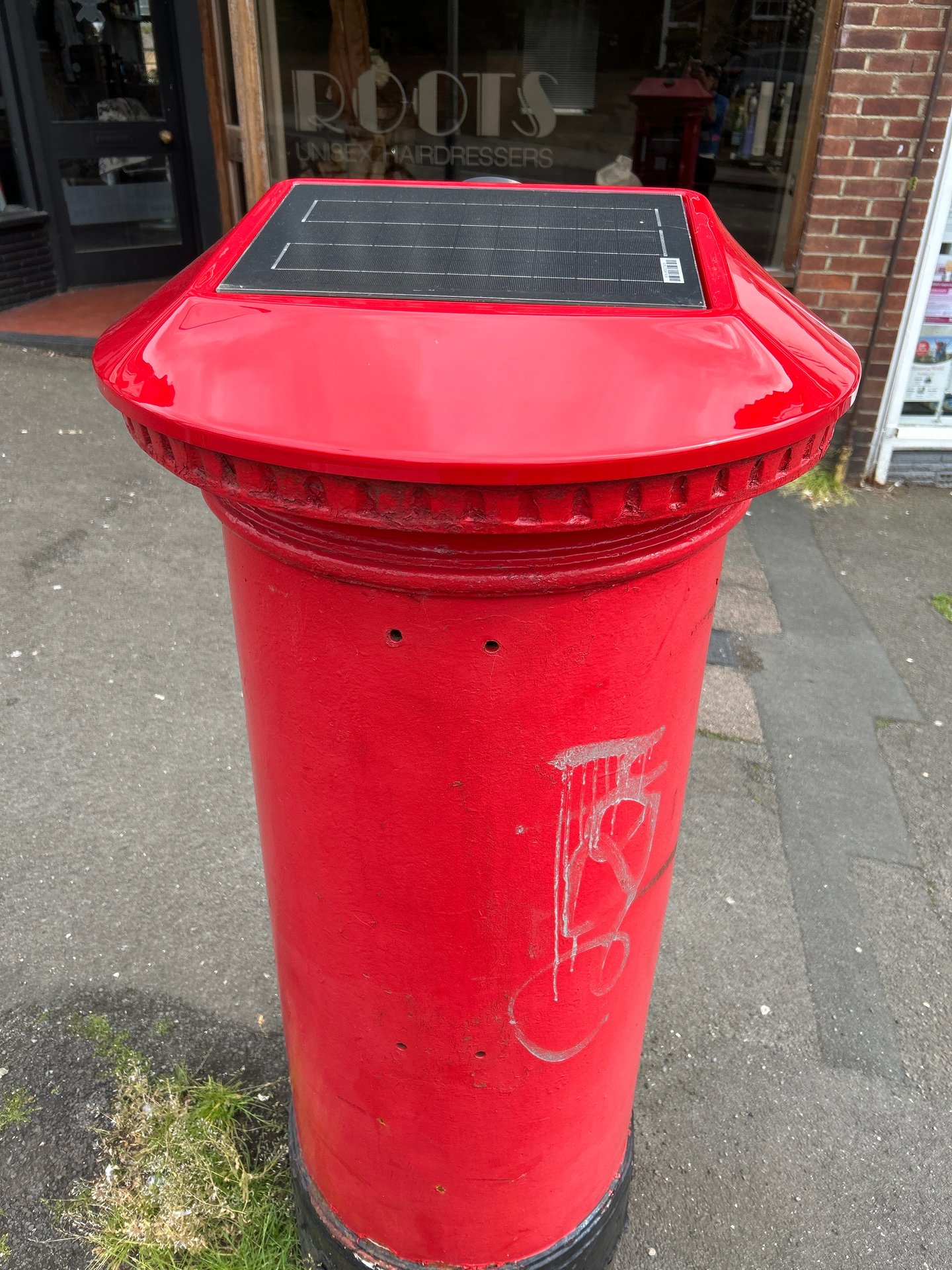 Carpenders Avenue, South Oxhey photo 3
