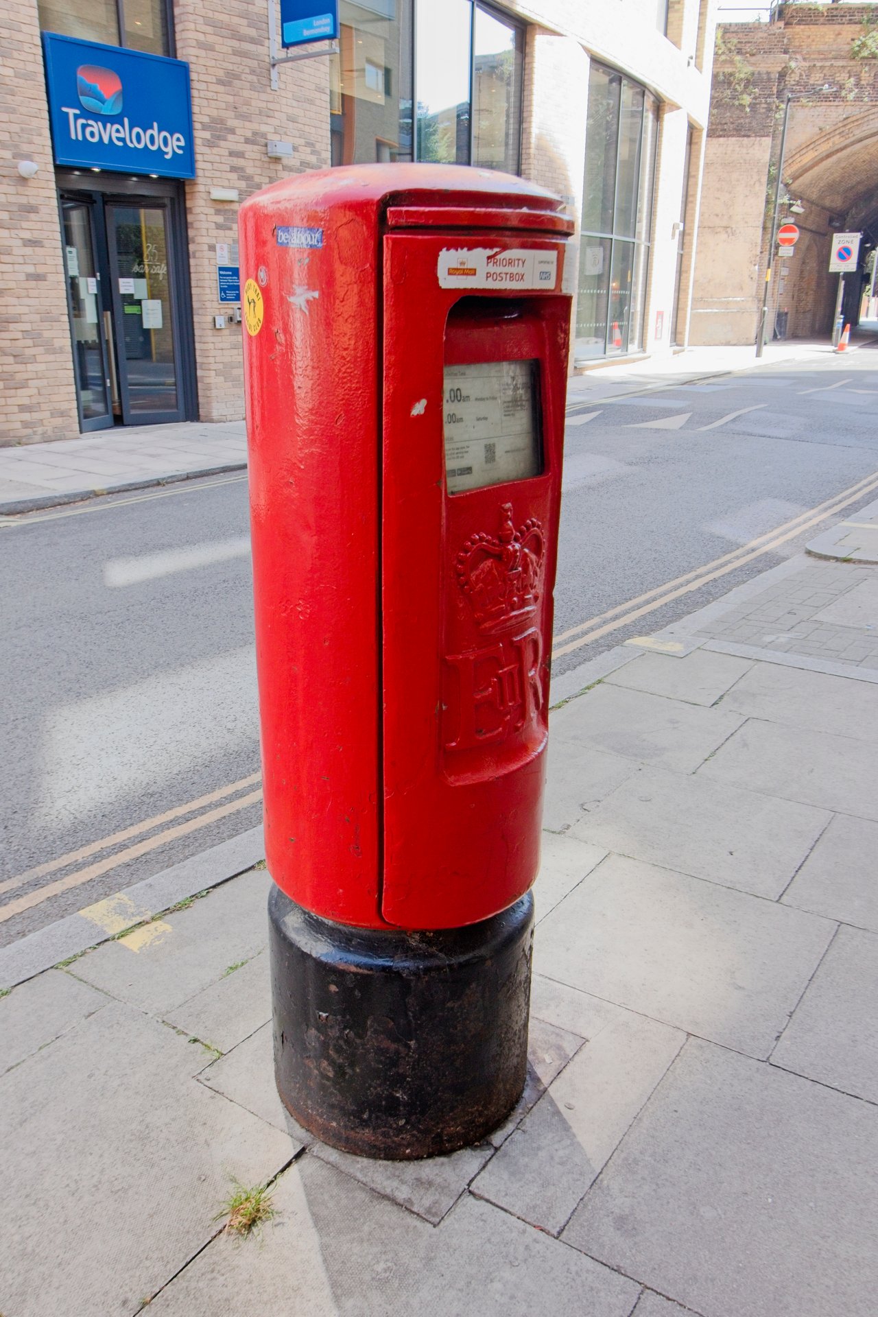 Tanner Street, Greater London photo 4