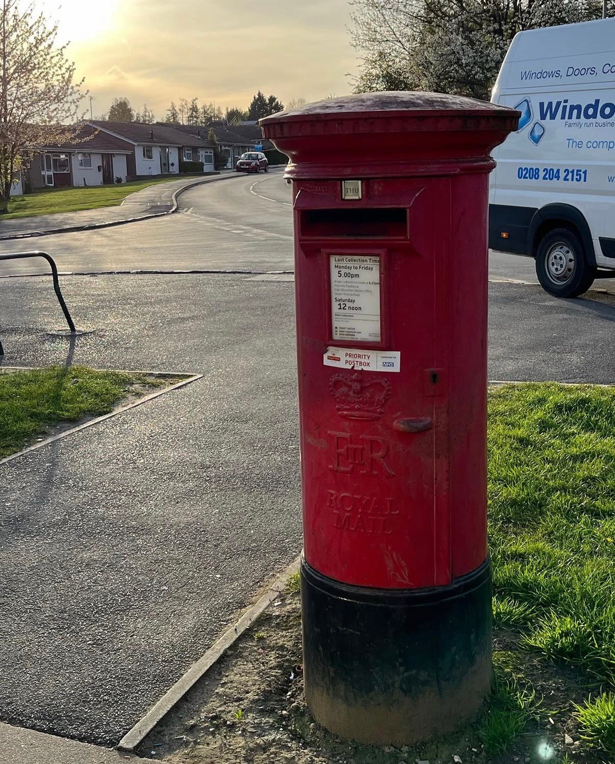 Rose Avenue, Hazlemere, Queen Elizabeth II