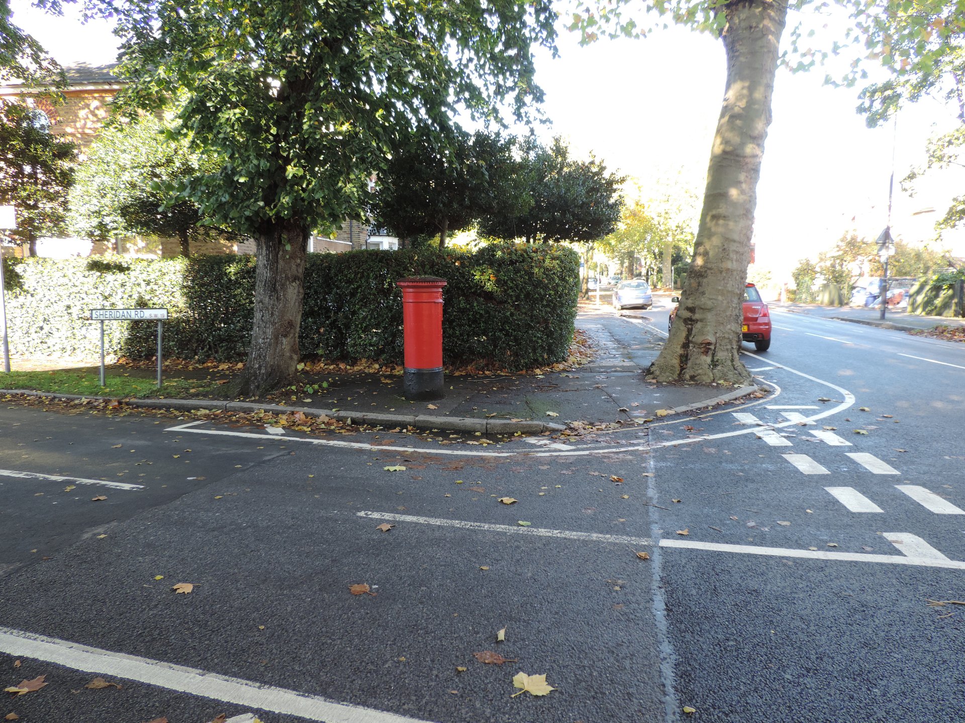 Sheridan Road, Greater London photo 4