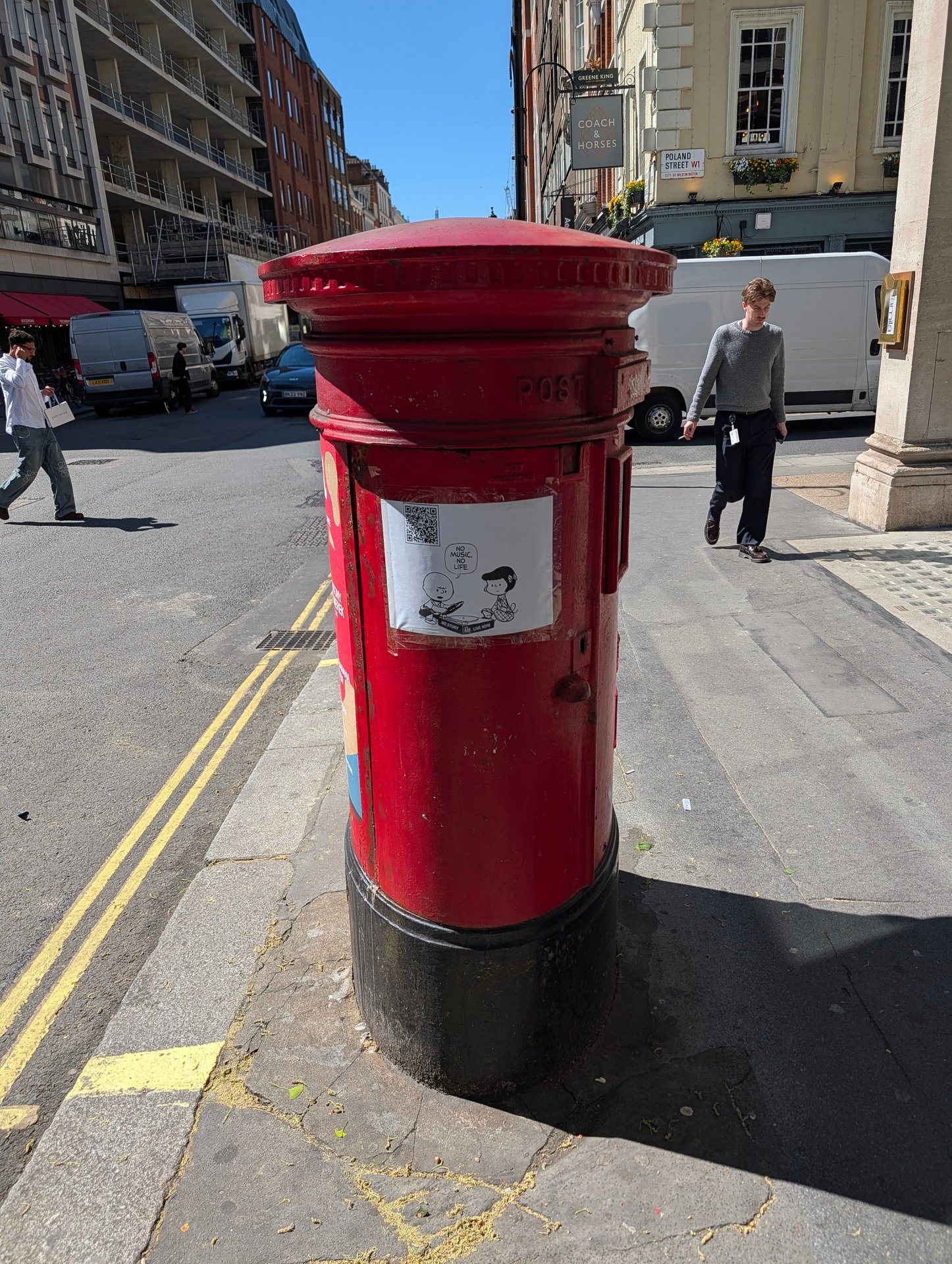 Poland Street, City of Westminster photo 3