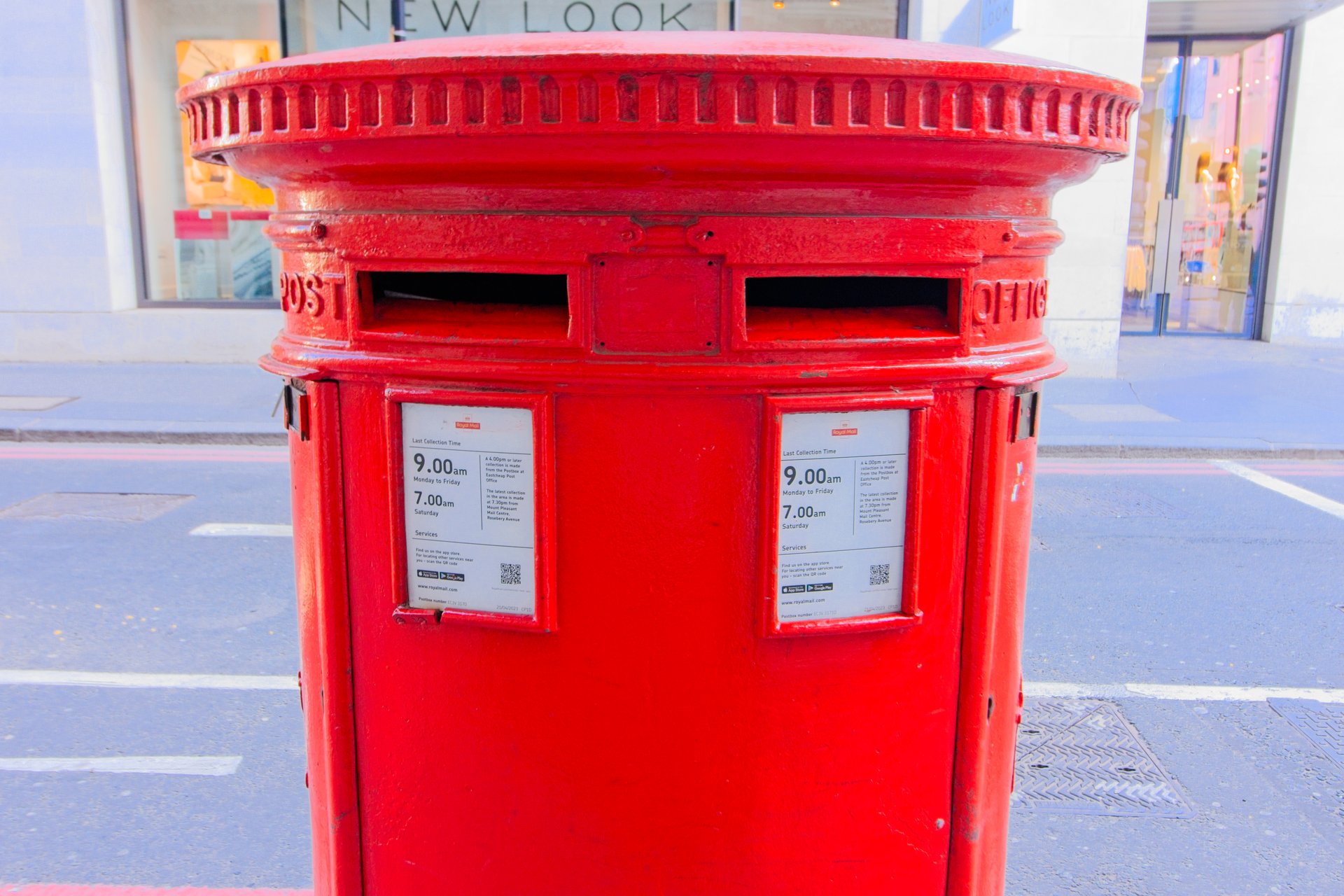 Lombard Street, City of London photo 4