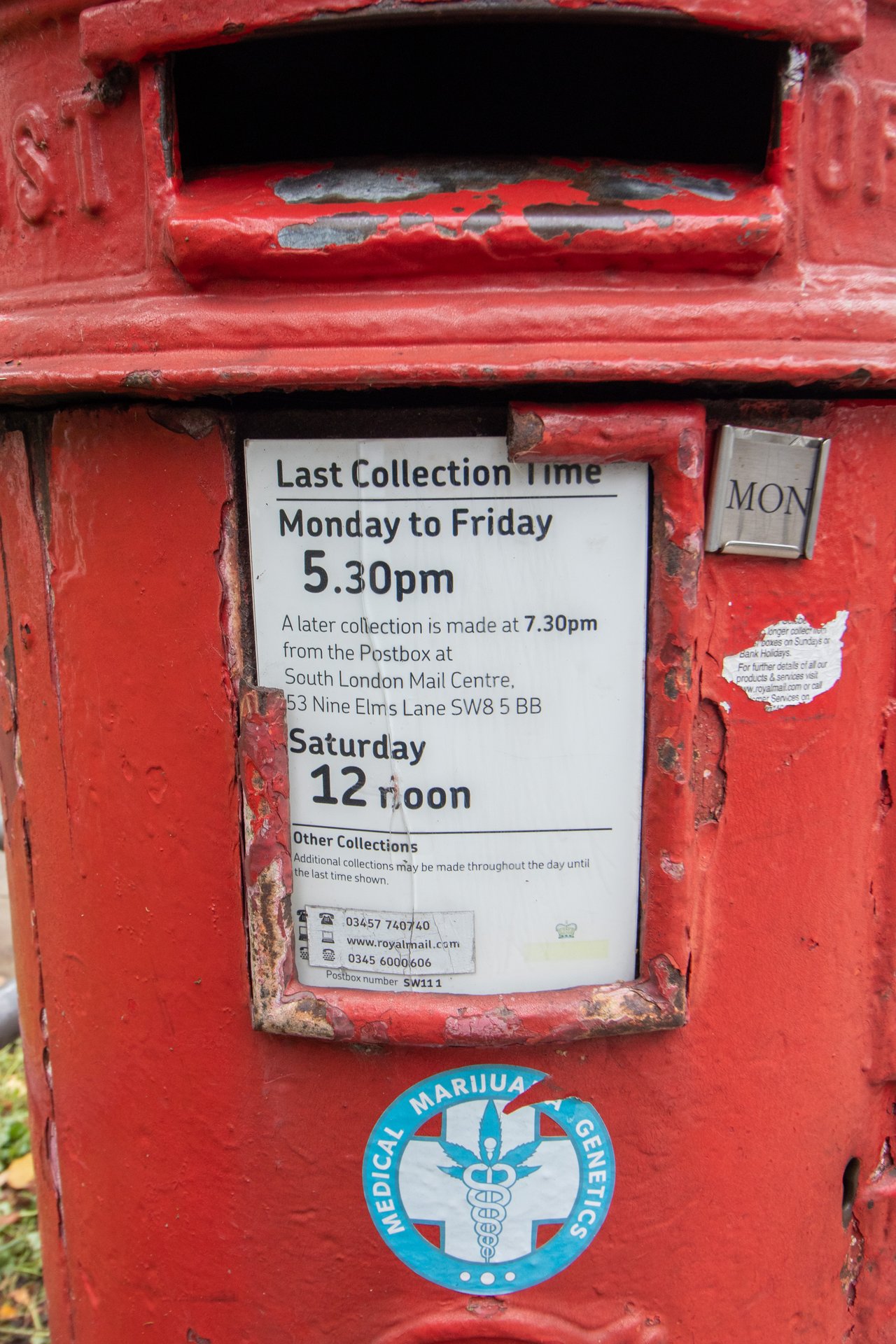 Battersea Bridge Road, Greater London photo 3